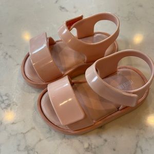 Mini Melissa sandals